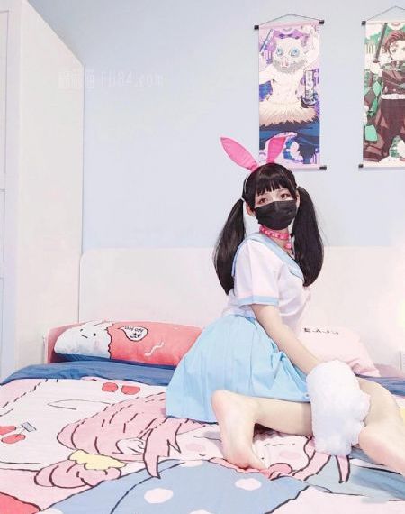 被无耻变态上司侵犯