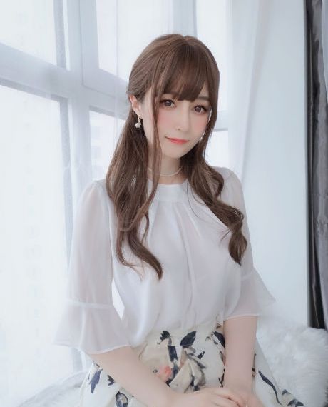 小资女孩向前冲