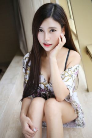 她来自北京