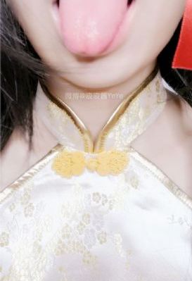 美女脱一干二净